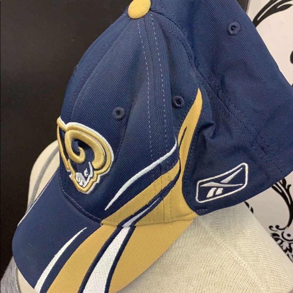 EUC NFL Rams Reebok Embroidered Logo Ball Cap - Picture 2 of 3